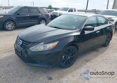 2018 Nissan Altima 2.5 Sr из США, поврежденный, VIN 1N4AL3APXJC286339